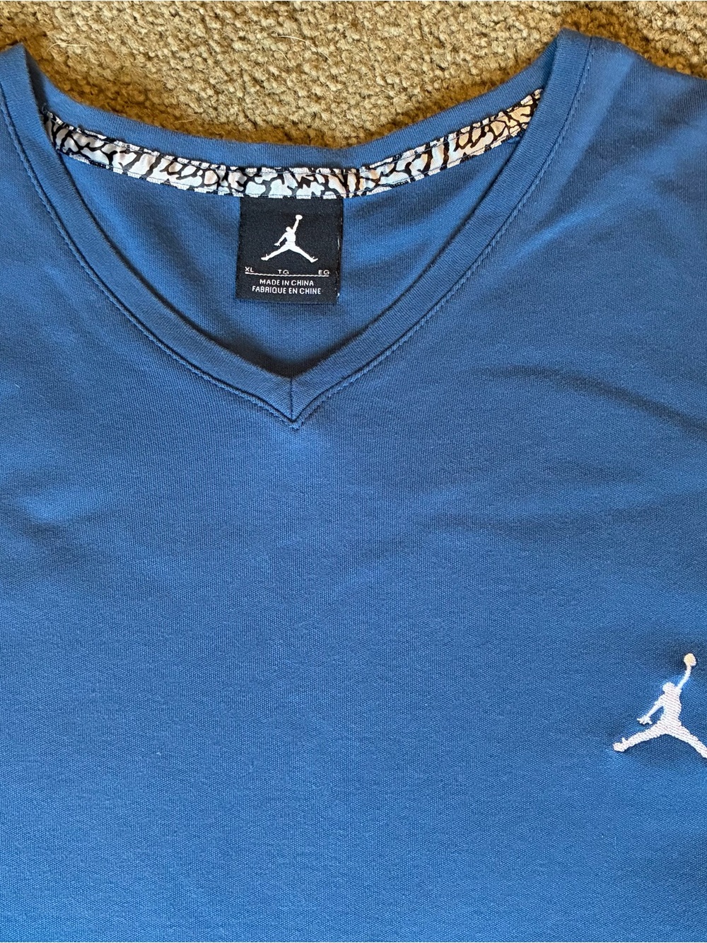 Jordan Tshirt Mens XL Blue Jumpman Logo Vneck Athletic Gym Basketball Tee - Picture 7 of 12